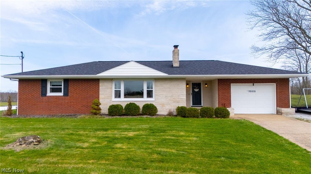 Photo of 70331 Provident-Fairpoint Road, St Clairsville, OH 43950 (MLS # 5196185)