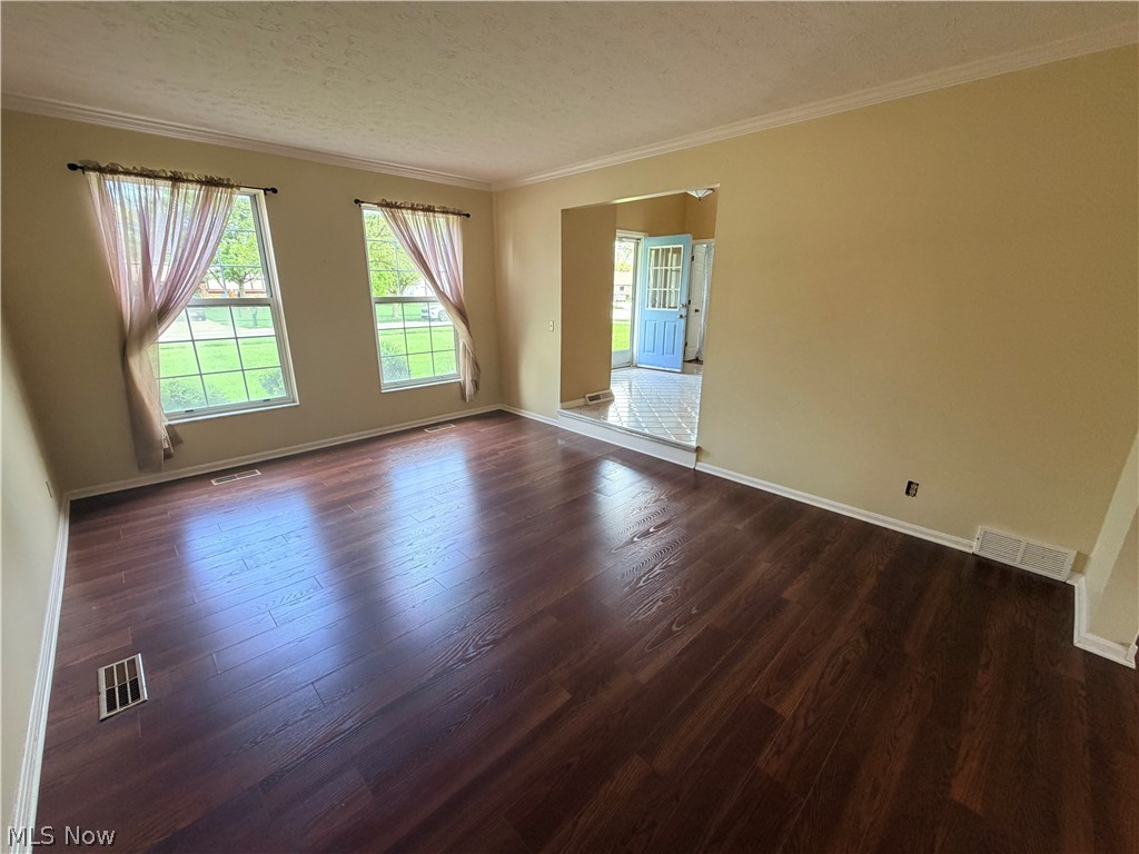 Pine - Residential