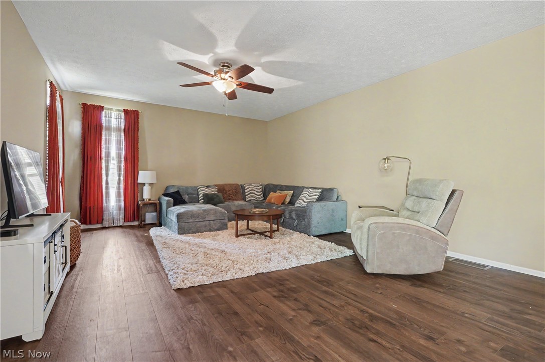 Hillside Estates Ph 3 - Residential