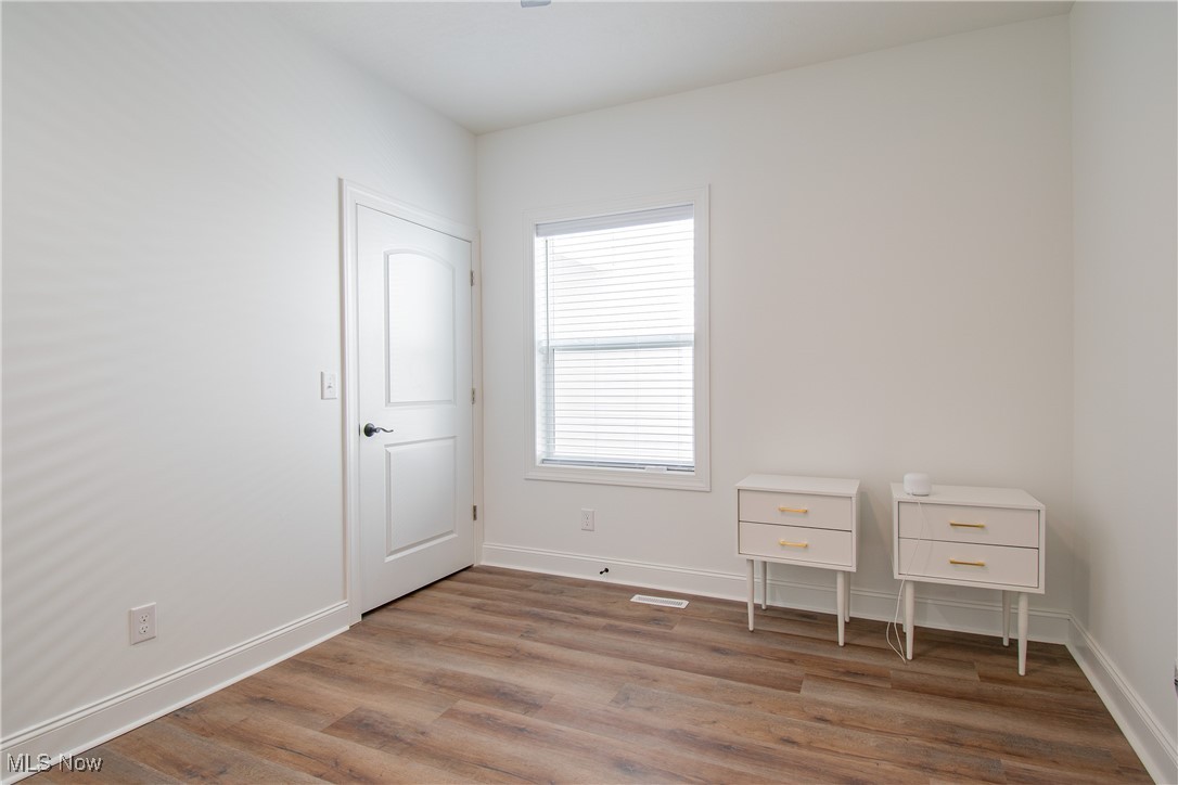 Pin Oaks II - Residential