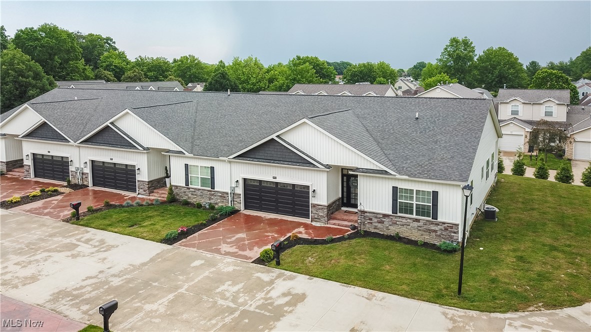 Pin Oaks II - Residential