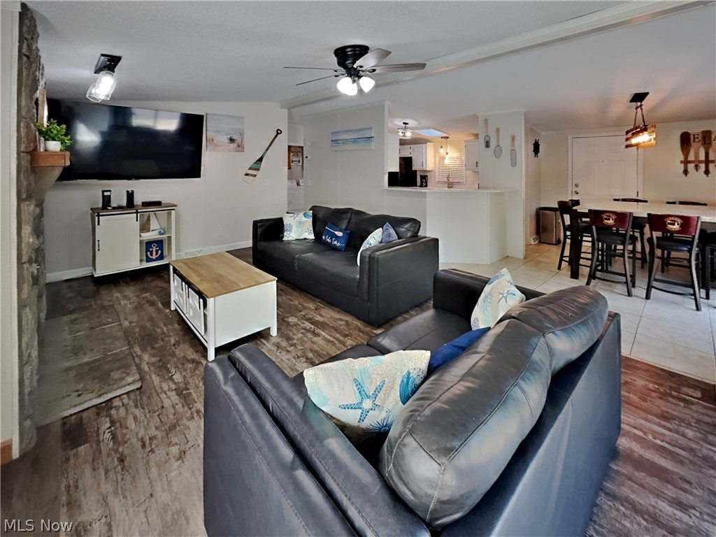 Island Club Ph VI - Residential