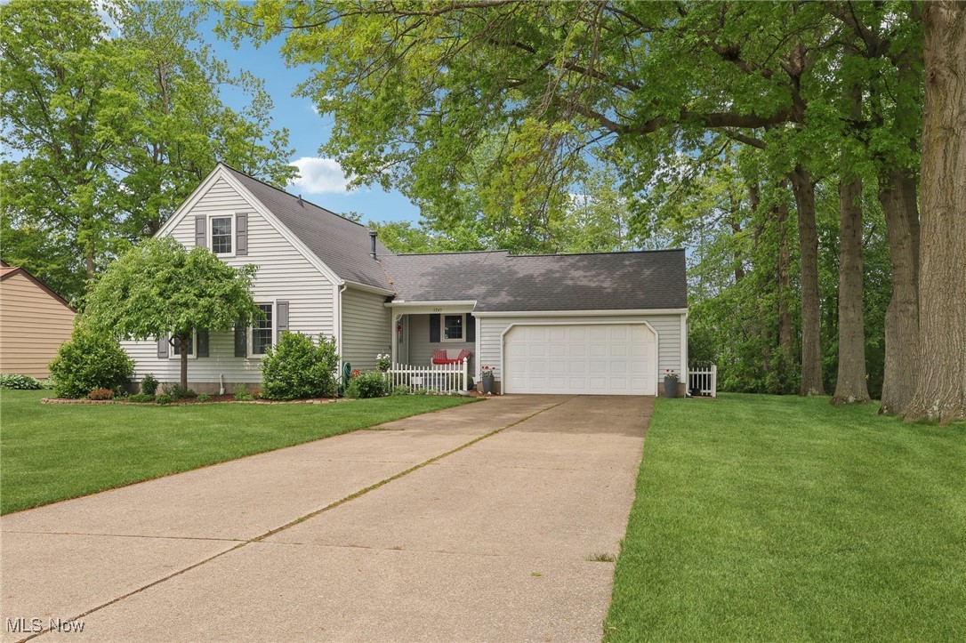 1745 Duffton Lane, Painesville, Ohio image 3