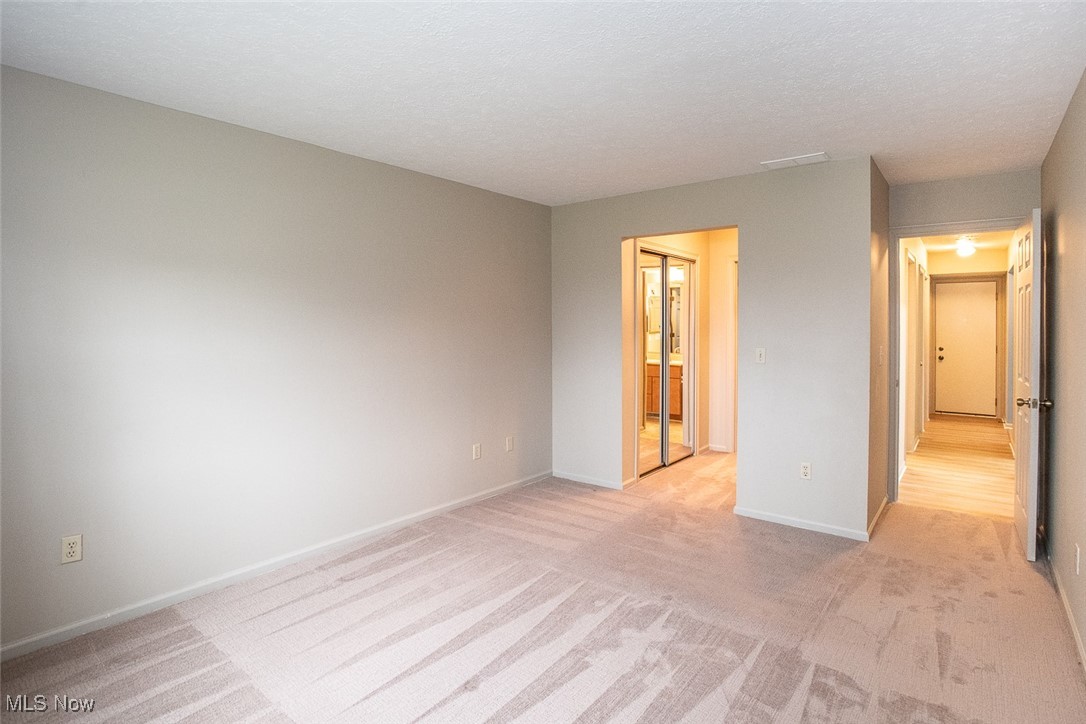 Macintosh Farms Condo 01 - Residential