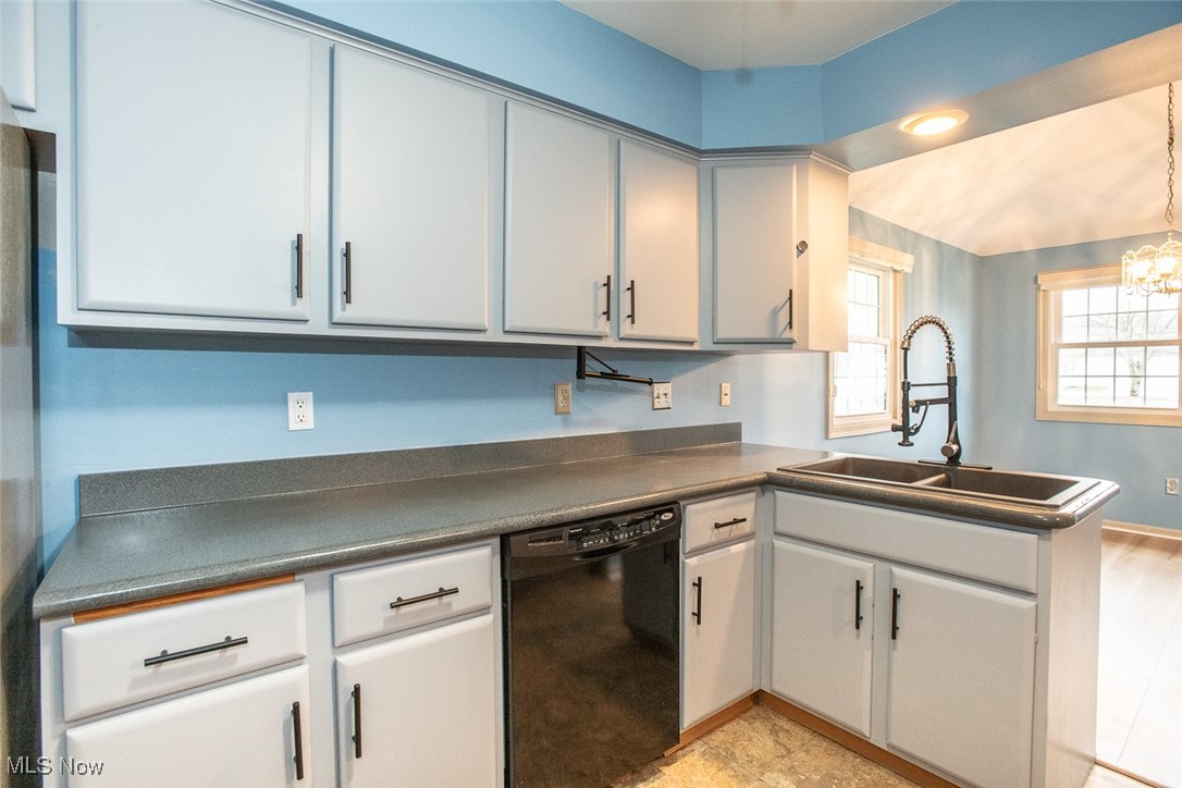 Macintosh Farms Condo 01 - Residential