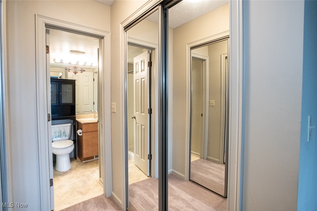 Macintosh Farms Condo 01 - Residential