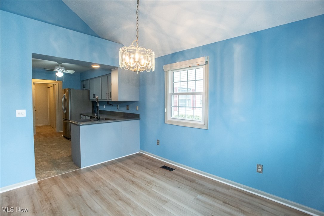 Macintosh Farms Condo 01 - Residential