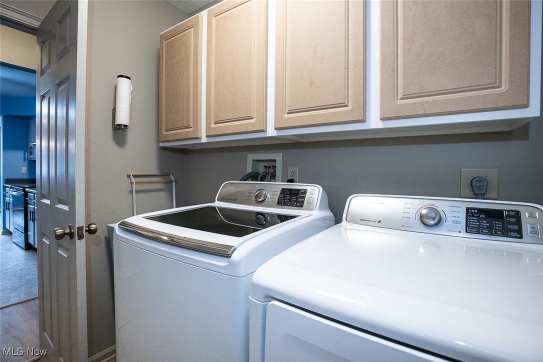 Macintosh Farms Condo 01 - Residential