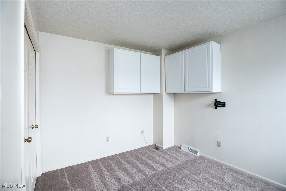 Macintosh Farms Condo 01 - Residential