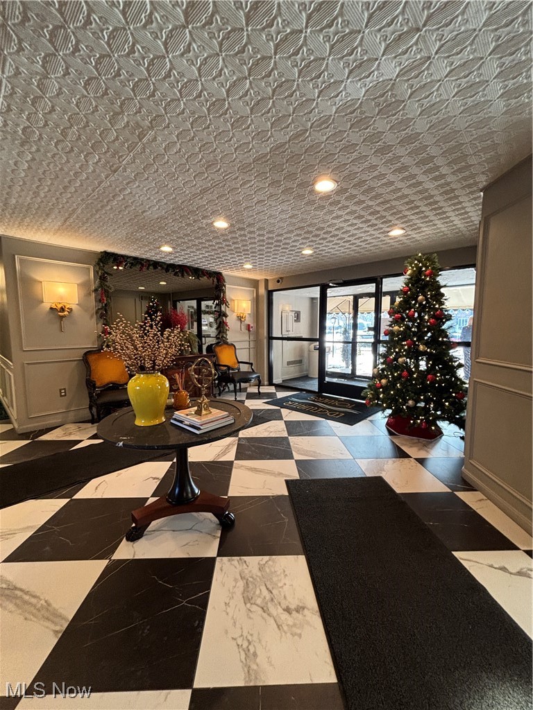 Edgewater Towers Condo - Residential