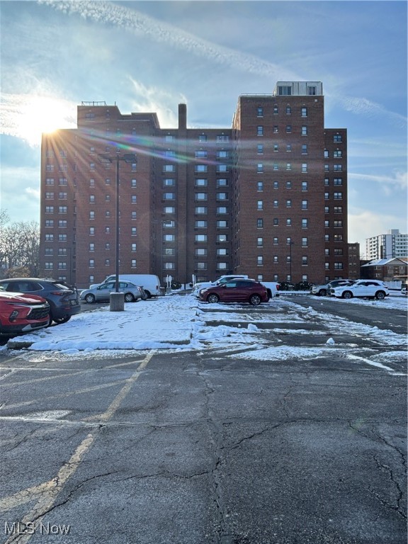 Edgewater Towers Condo - Residential