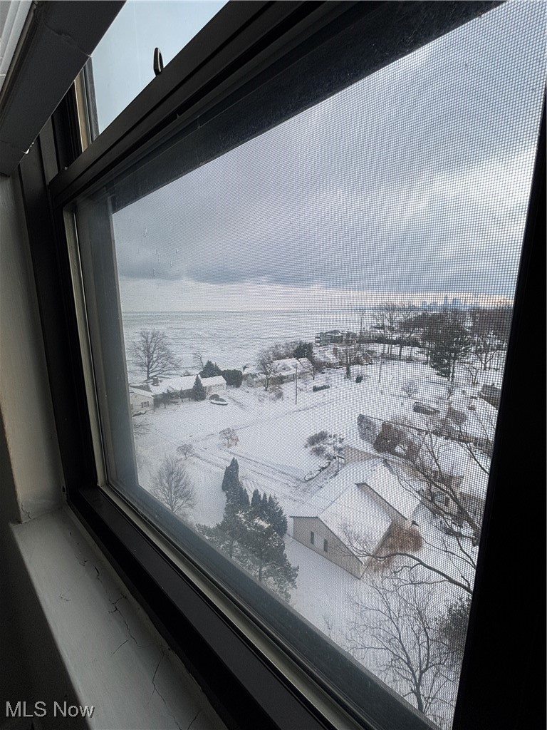 Edgewater Towers Condo - Residential