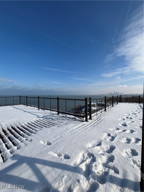 Edgewater Towers Condo - Residential