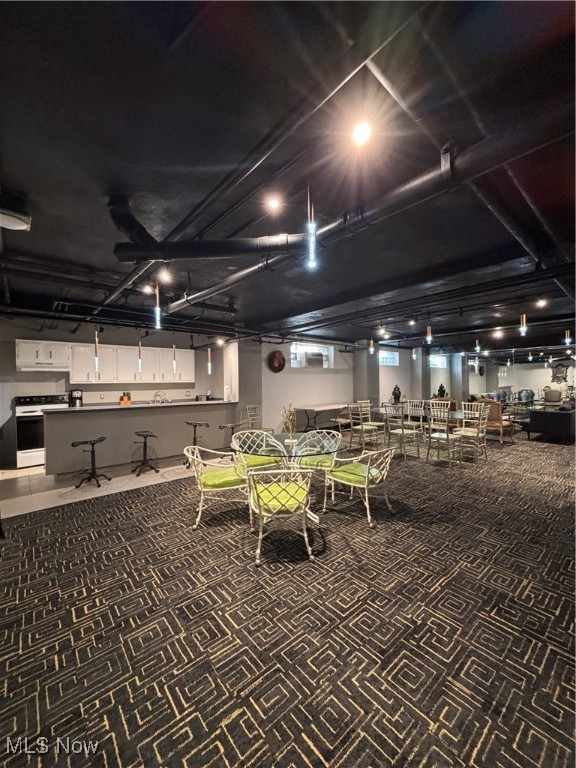 Edgewater Towers Condo - Residential