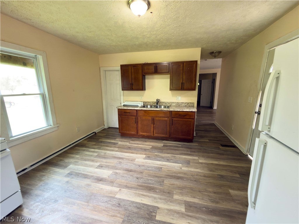 3280 E 128th Street
