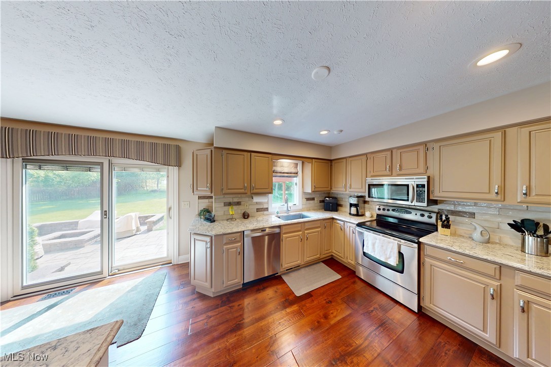 Royal Valley - Residential
