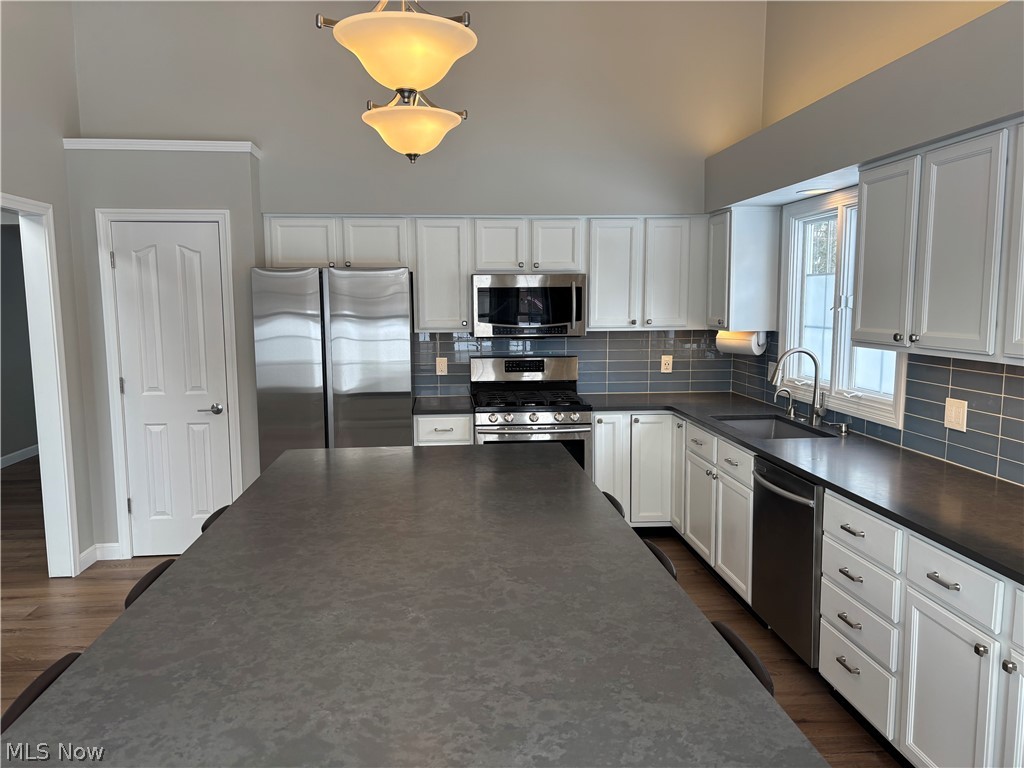 C D Drake Estates S F D & 05c - Residential