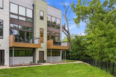 Photo for 18875 Riversouth Trce 29