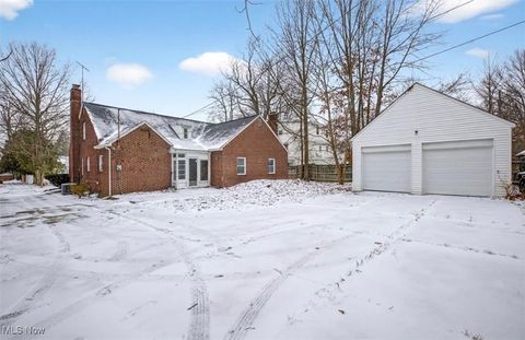 Tiny photo for 627 Greenwood Avenue, Akron, OH 44320 (MLS # 5179015)