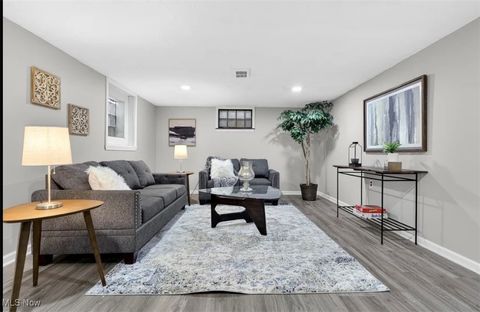 Tiny photo for 627 Greenwood Avenue, Akron, OH 44320 (MLS # 5179015)