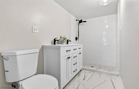 Tiny photo for 627 Greenwood Avenue, Akron, OH 44320 (MLS # 5179015)