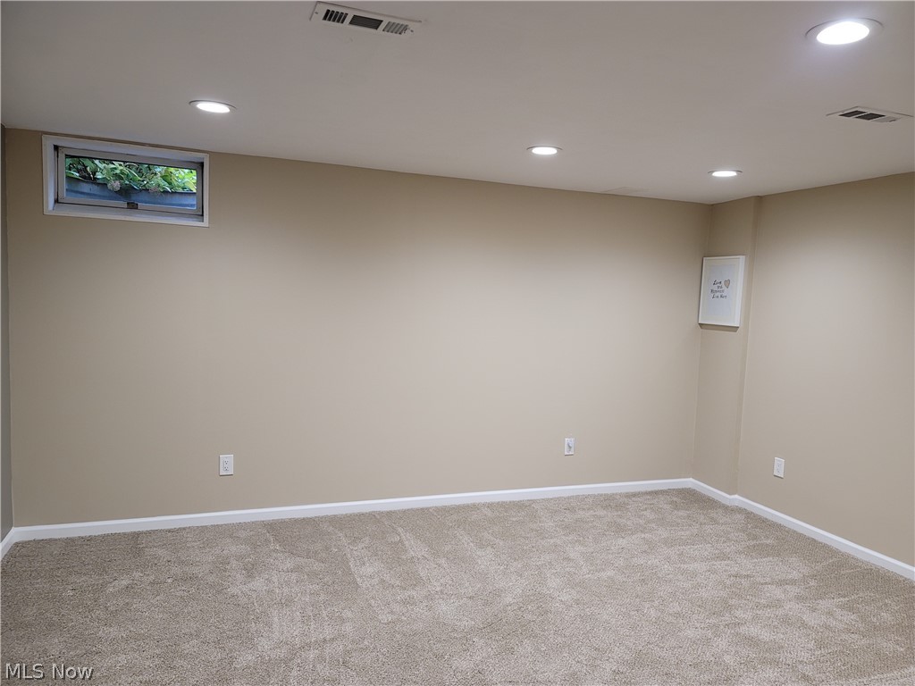 Puritas Park Townhome - Residential