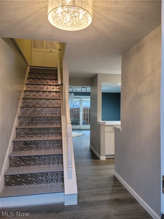 Puritas Park Townhome - Residential