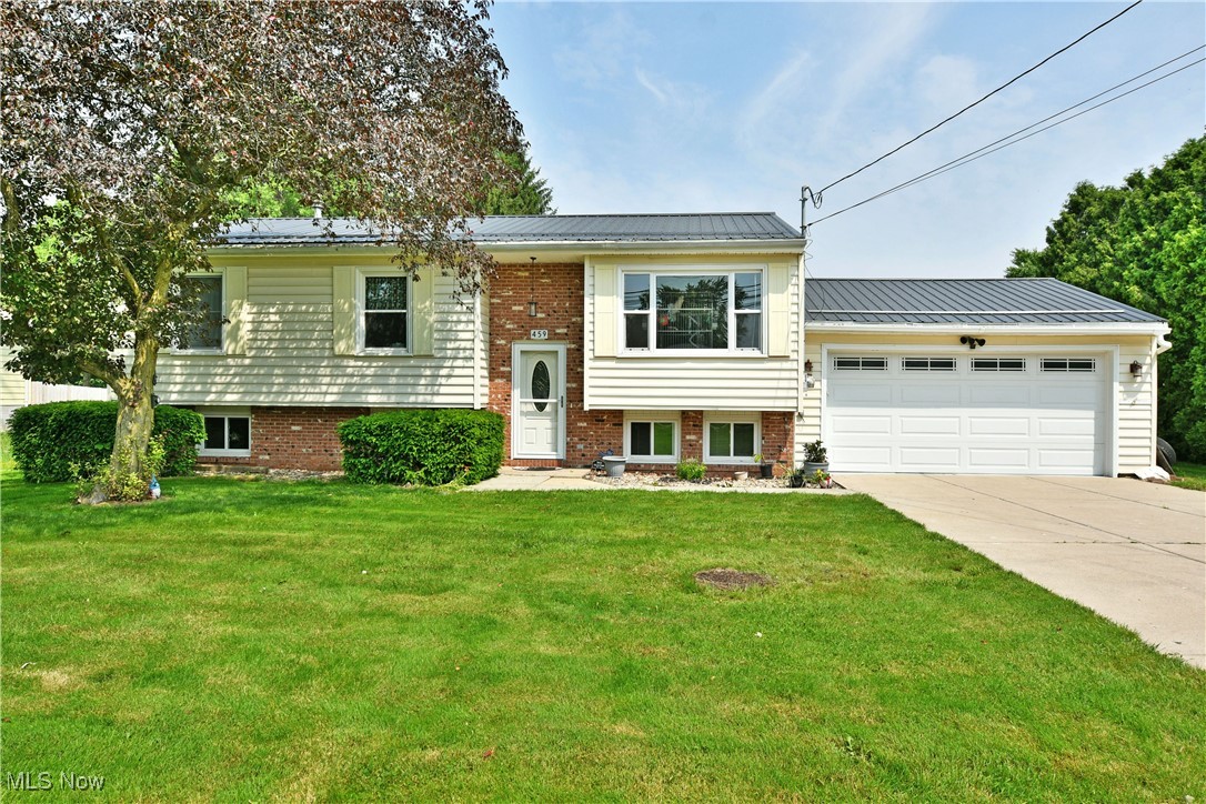 459 E Main Street, Cortland, Ohio image 1