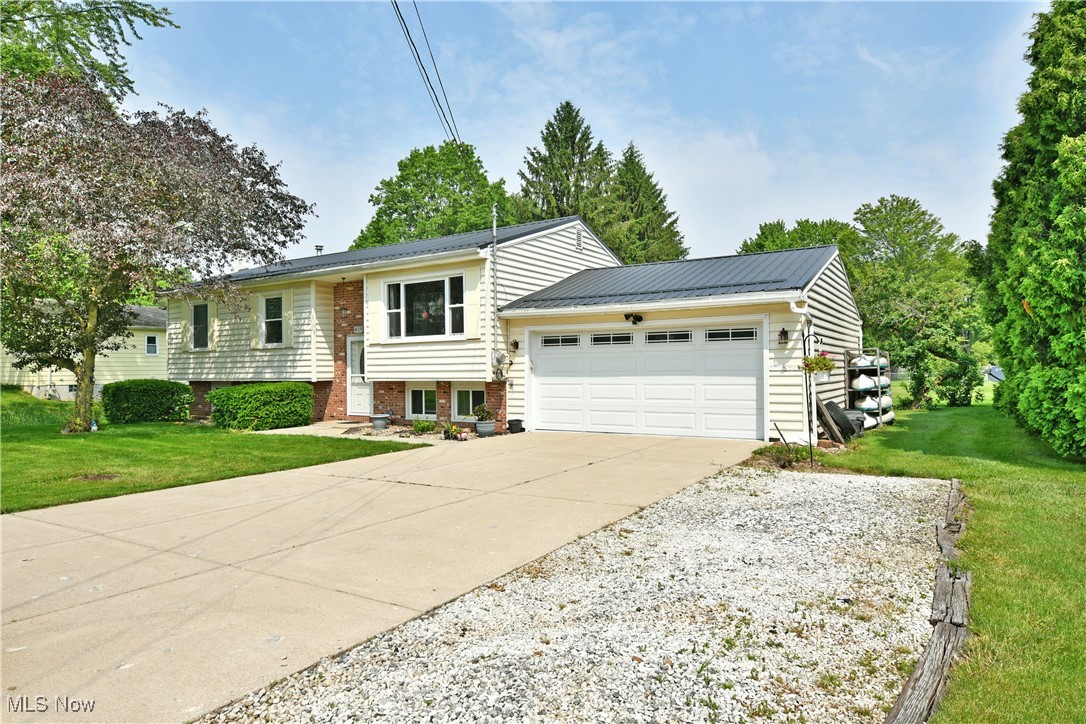 459 E Main Street, Cortland, Ohio image 3