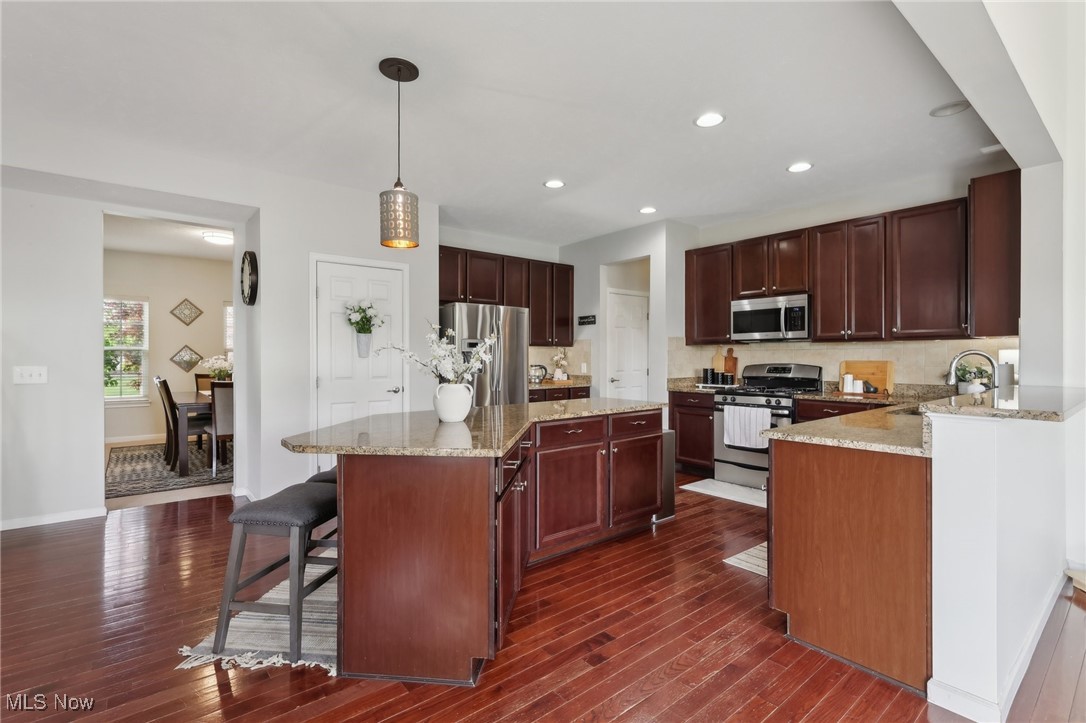 10387 Yorkshire Way, North Royalton, Ohio image 14