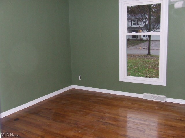 Wyoga Lake Park - Residential