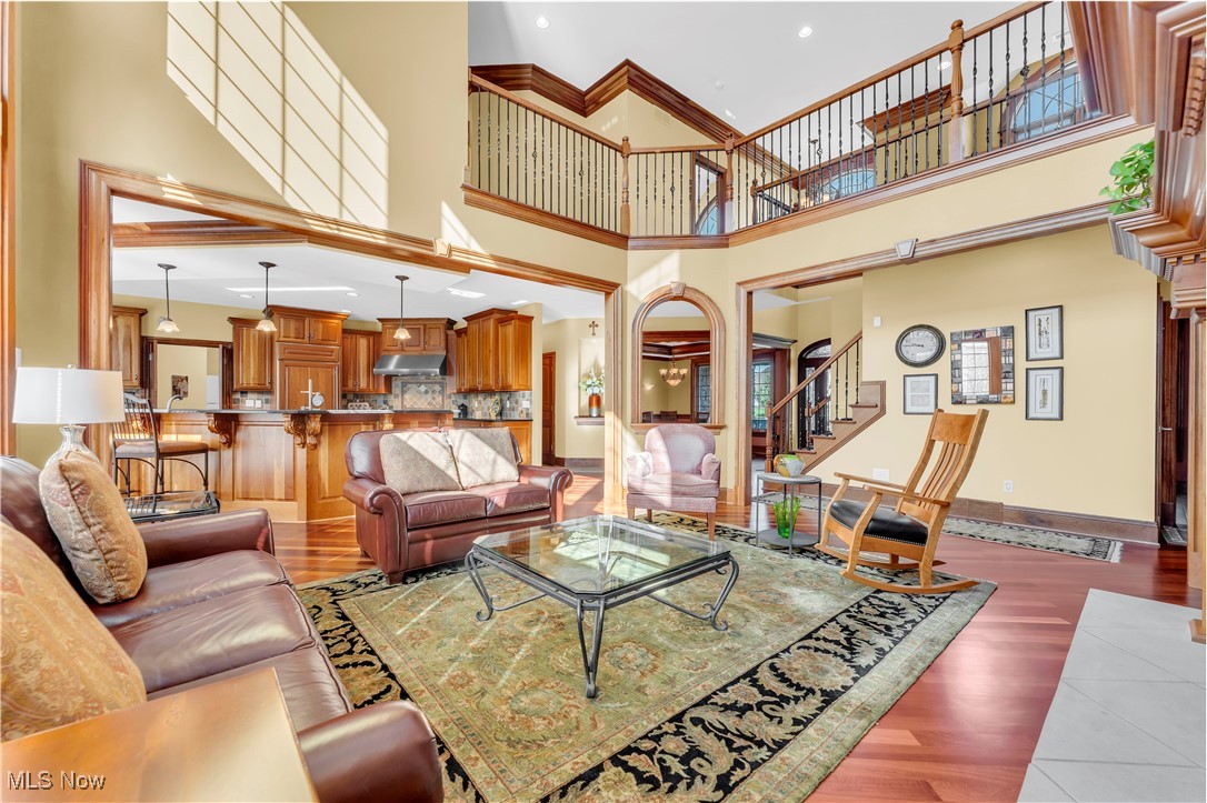 4300 Lake Charles Drive, Independence, Ohio image 9