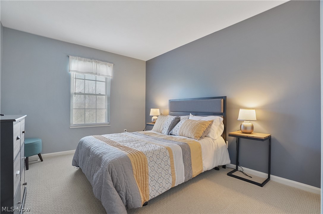 Edgebrook - Residential