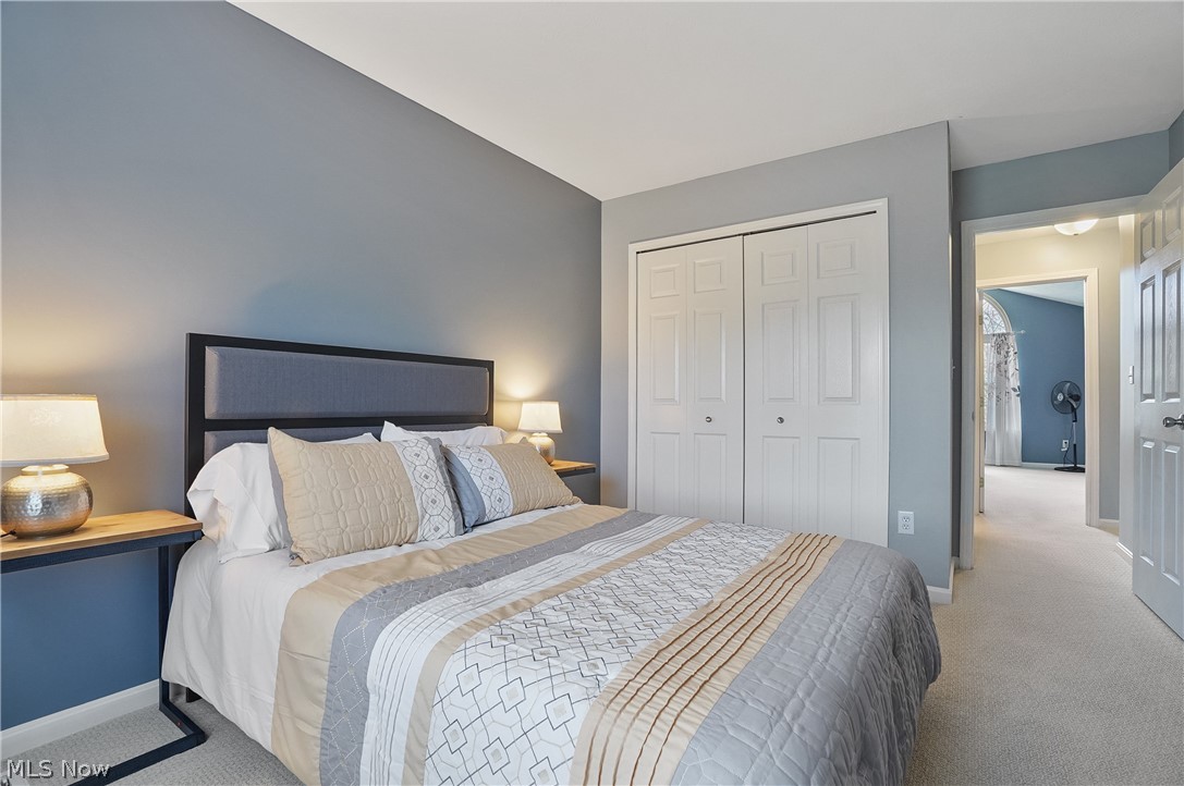 Edgebrook - Residential