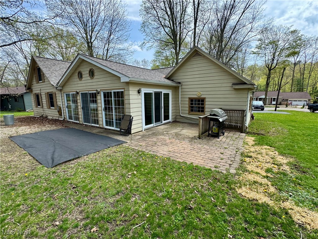 701 Talltrees Drive, Ashtabula, Ohio image 3