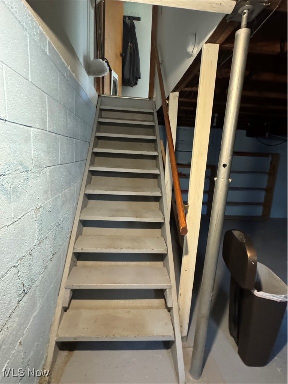 701 Talltrees Drive, Ashtabula, Ohio image 32