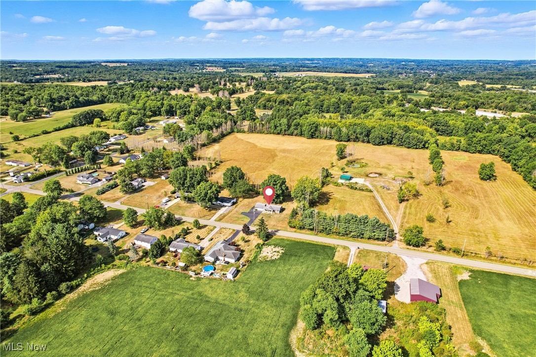 Columbiana, Ohio 44408, United States, 2 Bedrooms Bedrooms, ,2 BathroomsBathrooms,Residential,Contingent,200565