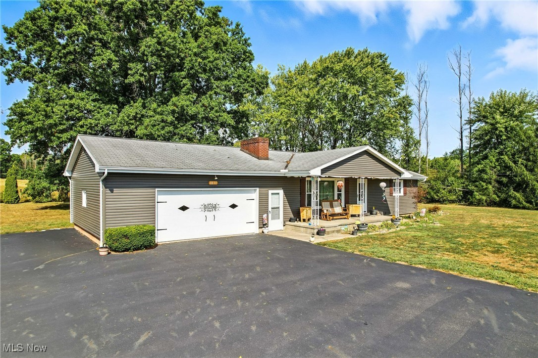 Columbiana, Ohio 44408, United States, 2 Bedrooms Bedrooms, ,2 BathroomsBathrooms,Residential,Contingent,200565