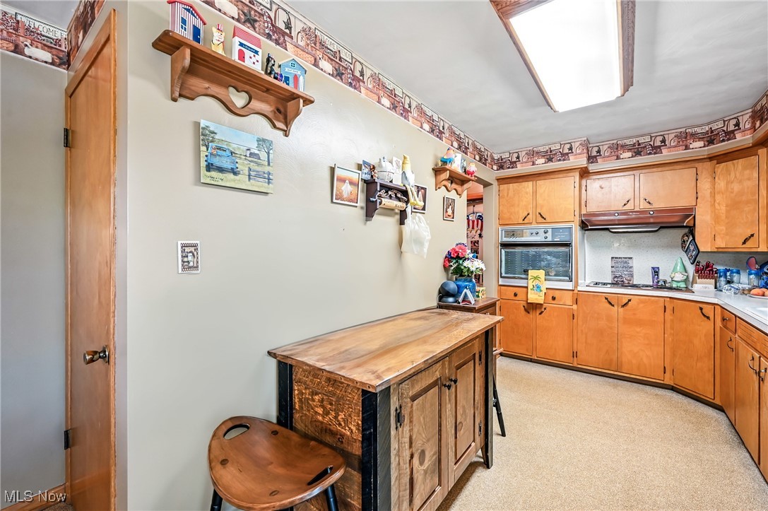 Columbiana, Ohio 44408, United States, 2 Bedrooms Bedrooms, ,2 BathroomsBathrooms,Residential,Contingent,200565