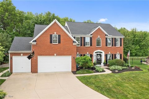 2730 Woodfield Court Avon OH 44011