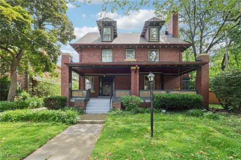 1575 E 108 Street Cleveland OH 44106