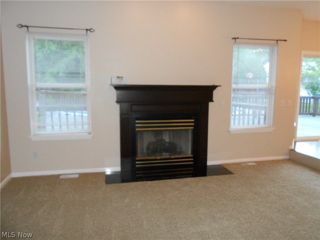 Yachtsmans Cove - Residential