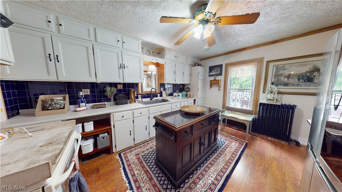 Village/Waynedburg - Residential