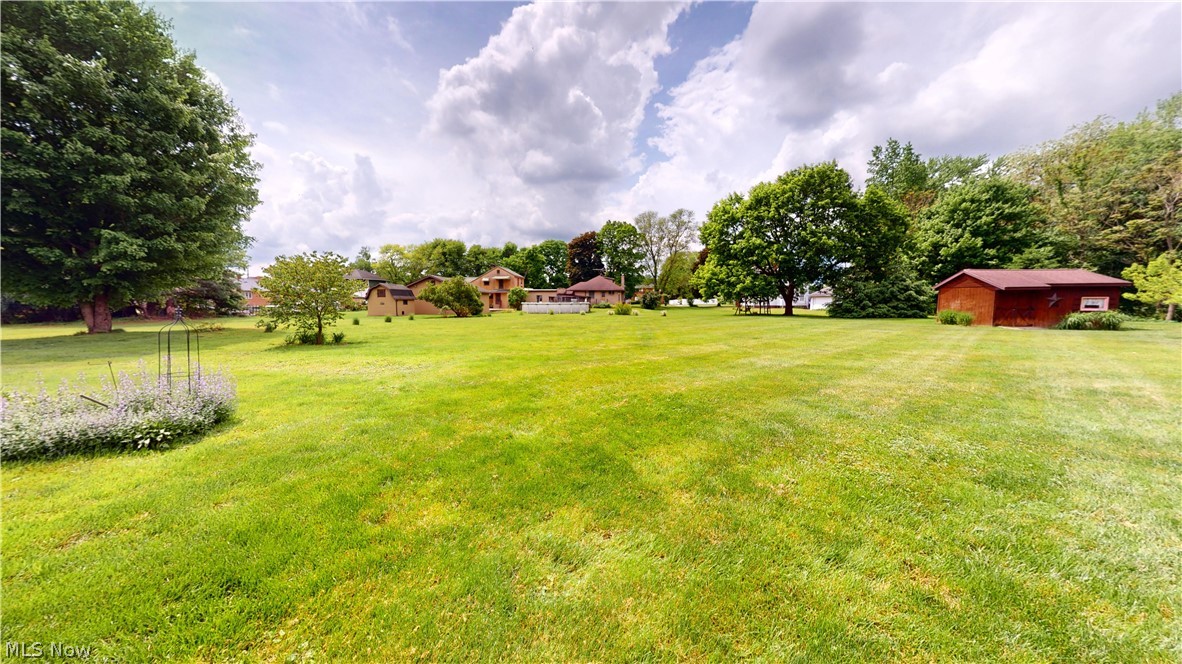 Village/Waynedburg - Residential