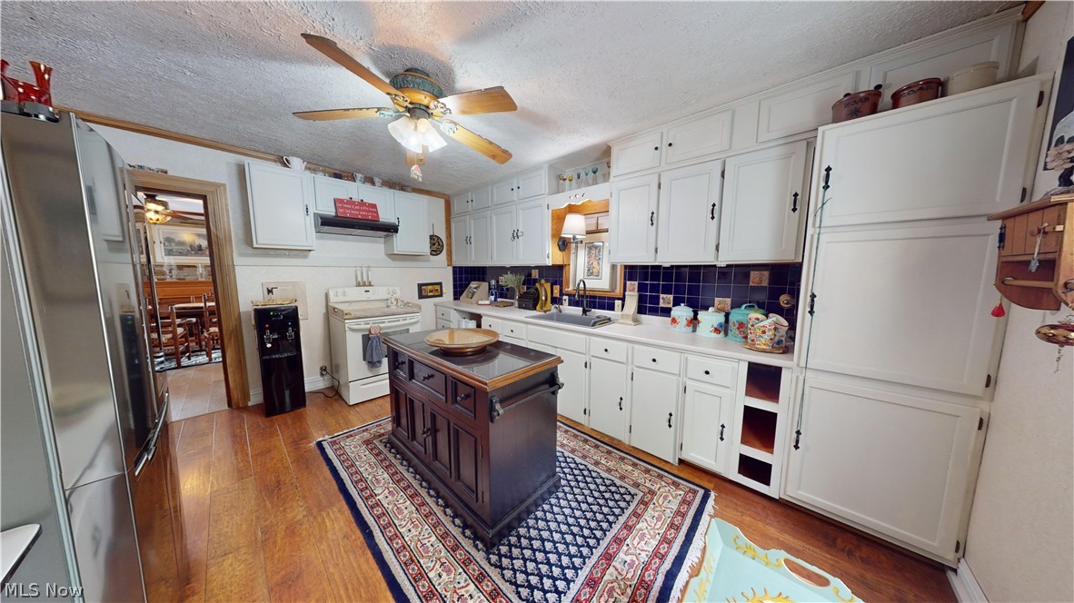 Village/Waynedburg - Residential