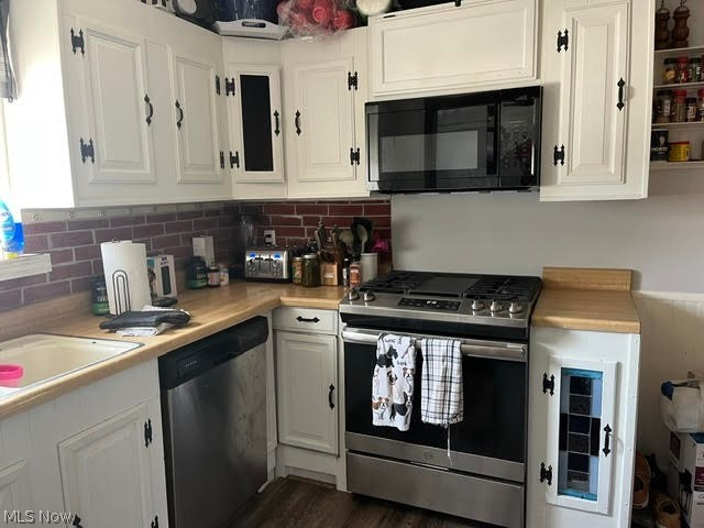 14730 Orchard Park Avenue