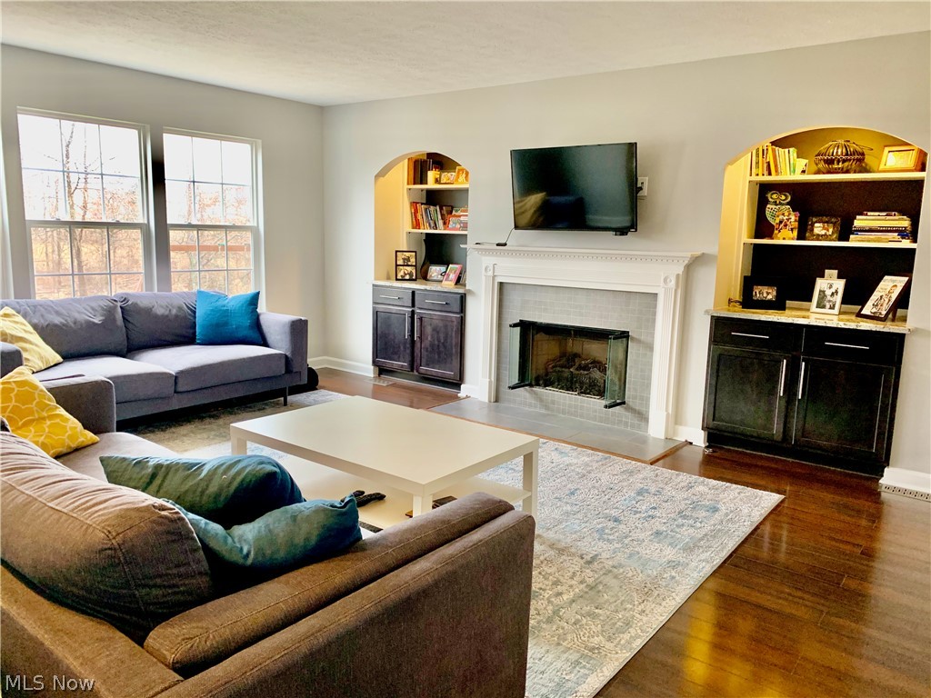 Bradford Woods - Residential Lease