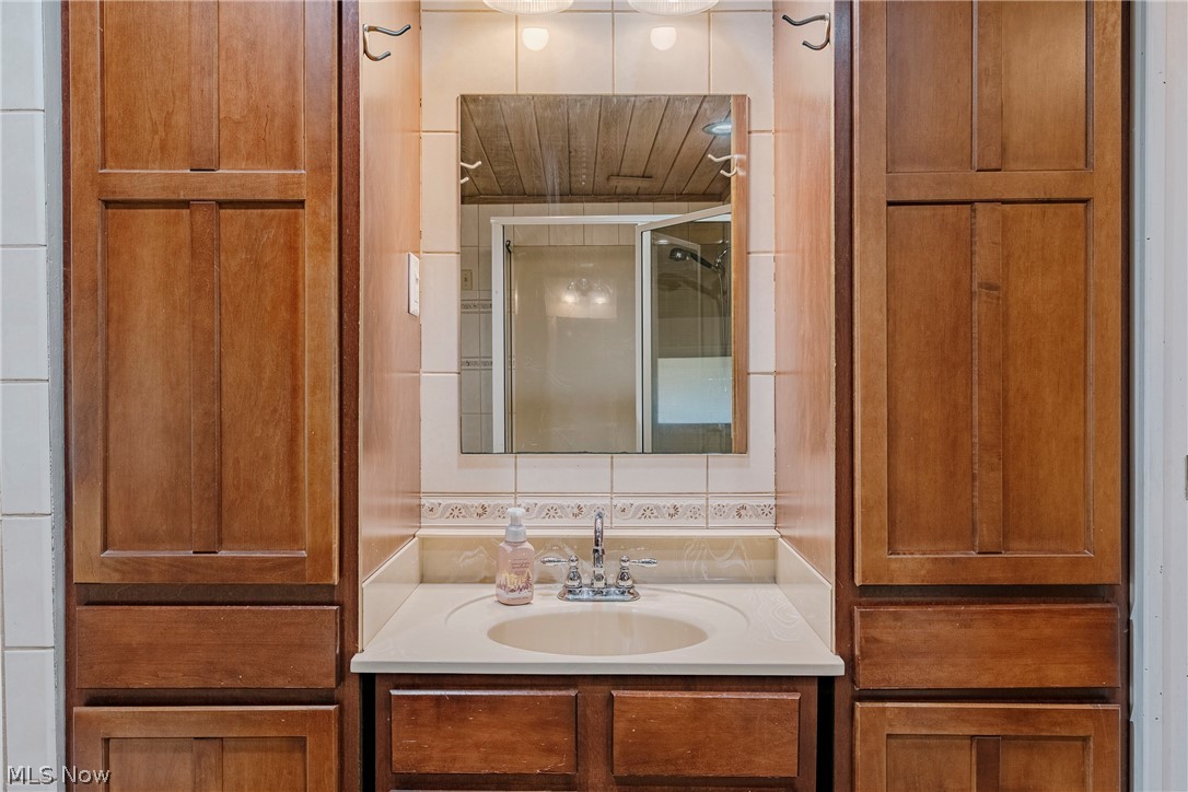 Virgil Houseley - Residential