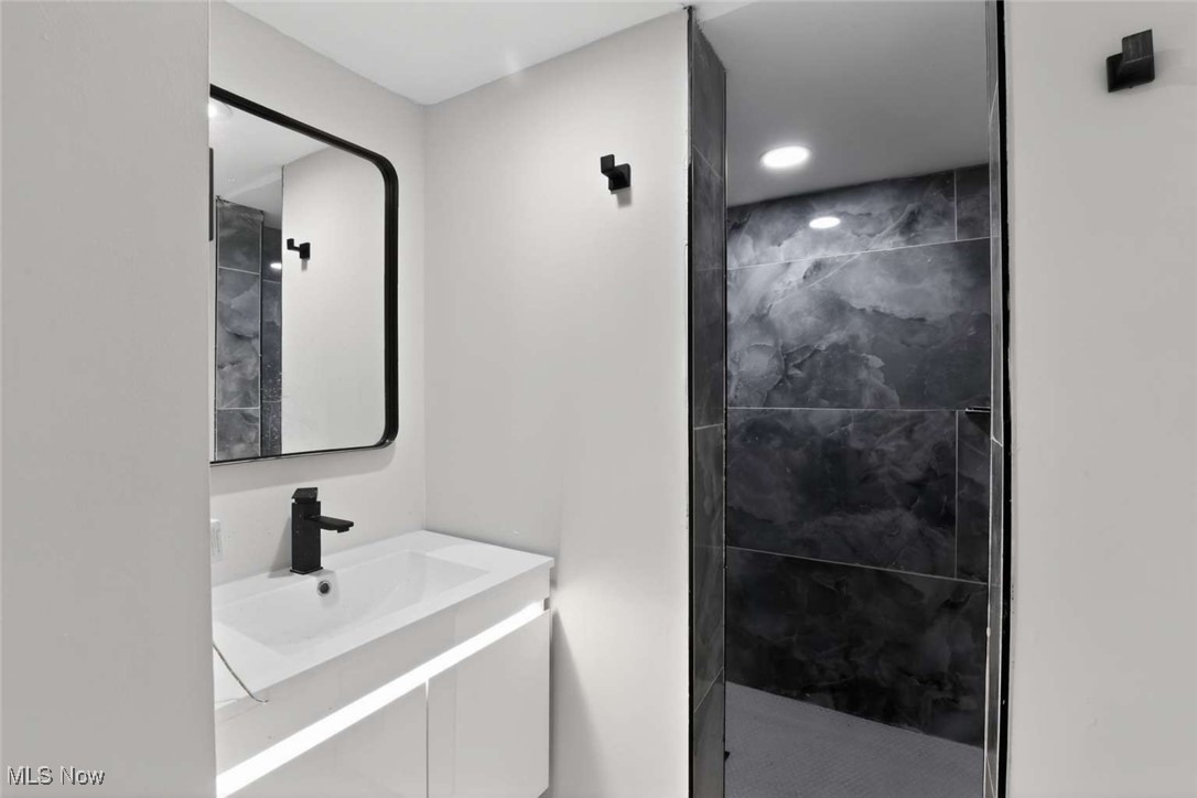 Trophy Estates - Residential