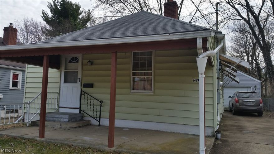 Oh so adorable one floor plan! fully equipped Kitchen with glass top electric stove and modern refrigerator. Even built in coffee maker! Hardwood floors in living room, open to the kitchen, great for entertaining! Remodeled bath 2 nice size bedrooms with carpet over the hardwood floors, all window treatments Vinyl sided home with big front covered patio, newer storm doors,some newer windows, Fully painted basement. 
  
   
  

 
 
Office Information C5687/Tri